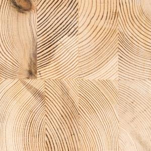 Jak skutecznie zabezpieczyć drewno klejone?