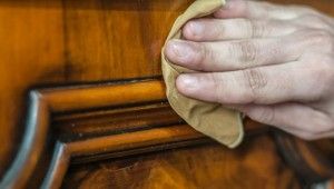 Jak lakierować meble Jak lakierować meble