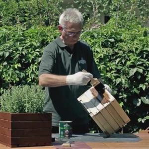 Budowa drewnianej donicy oraz jej impregnacja  - film instruktażowy