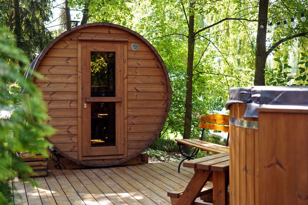 Sauna ogrodowa budowa.