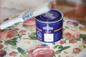 Decoupage - <a href=/produkt/lakier-akrylowy target='_blank'>lakier akrylowy </a> Vidaron